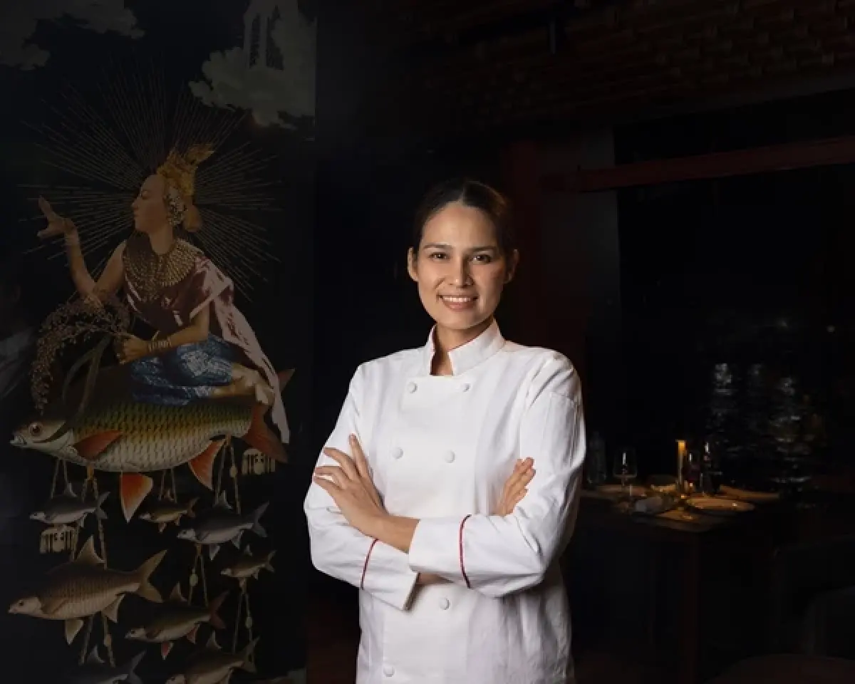 ‘เรืออัปสรา’ ชมสายน้ำเจ้าพระยา ชิม ‘อาหารไทยร่วมสมัย’