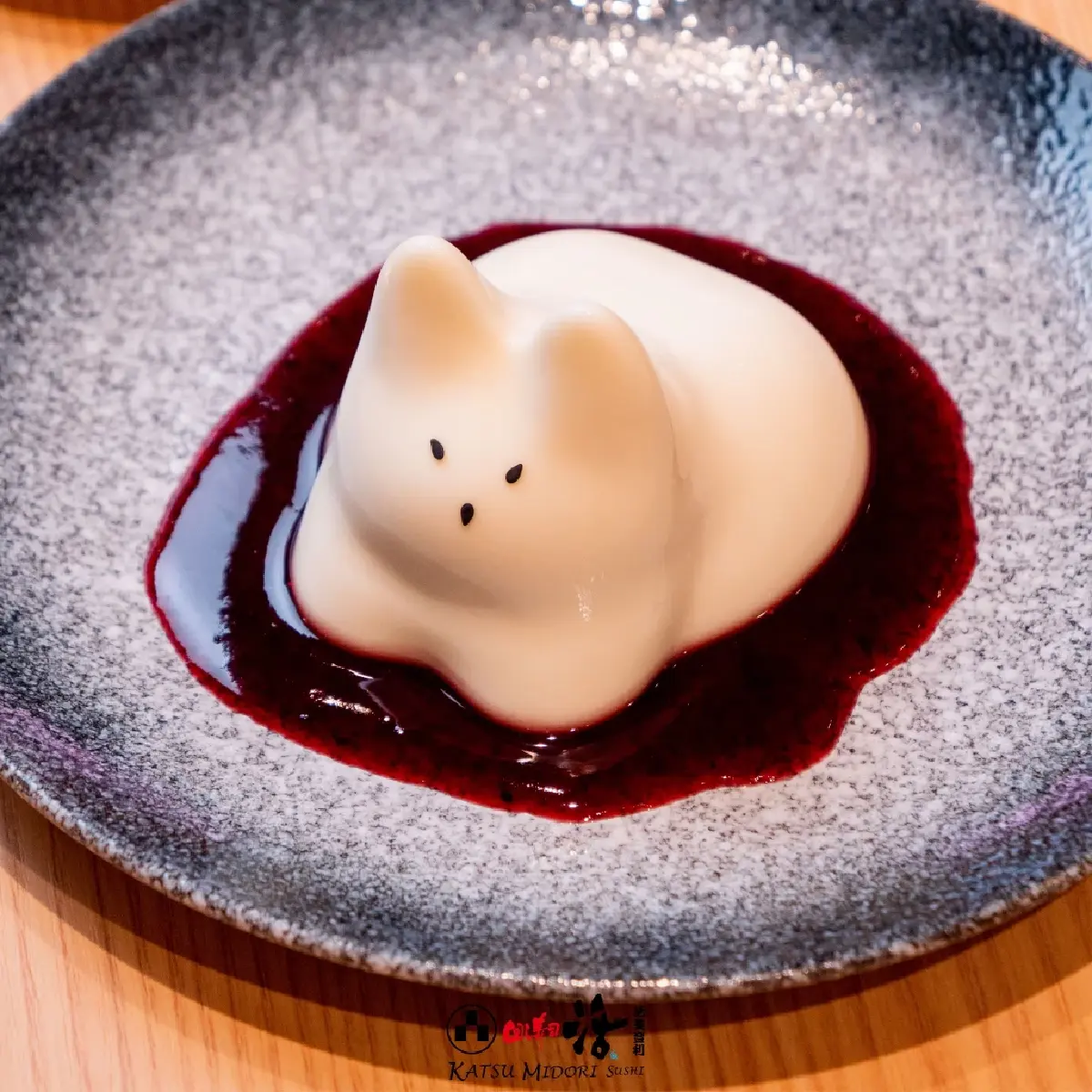 ‘Katsu Midori’ เตรียมบุก ‘ฟิวเจอร์พาร์ค’ โตแรงไม่มีหยุด คนแห่กินสูงสุดทะลุ ‘1,000 คิว’