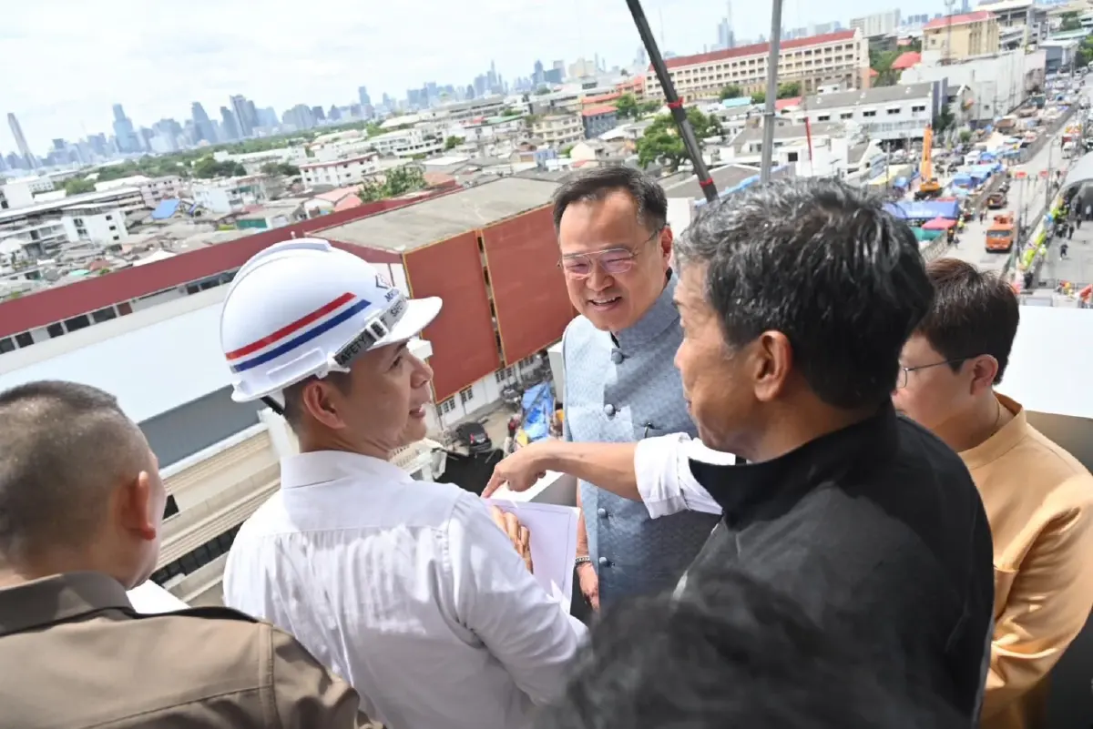 'อนุทิน' ลุยหน้างานเหตุถนนทรุด สั่งเร่งหาสาเหตุ-คนรับผิดชอบ