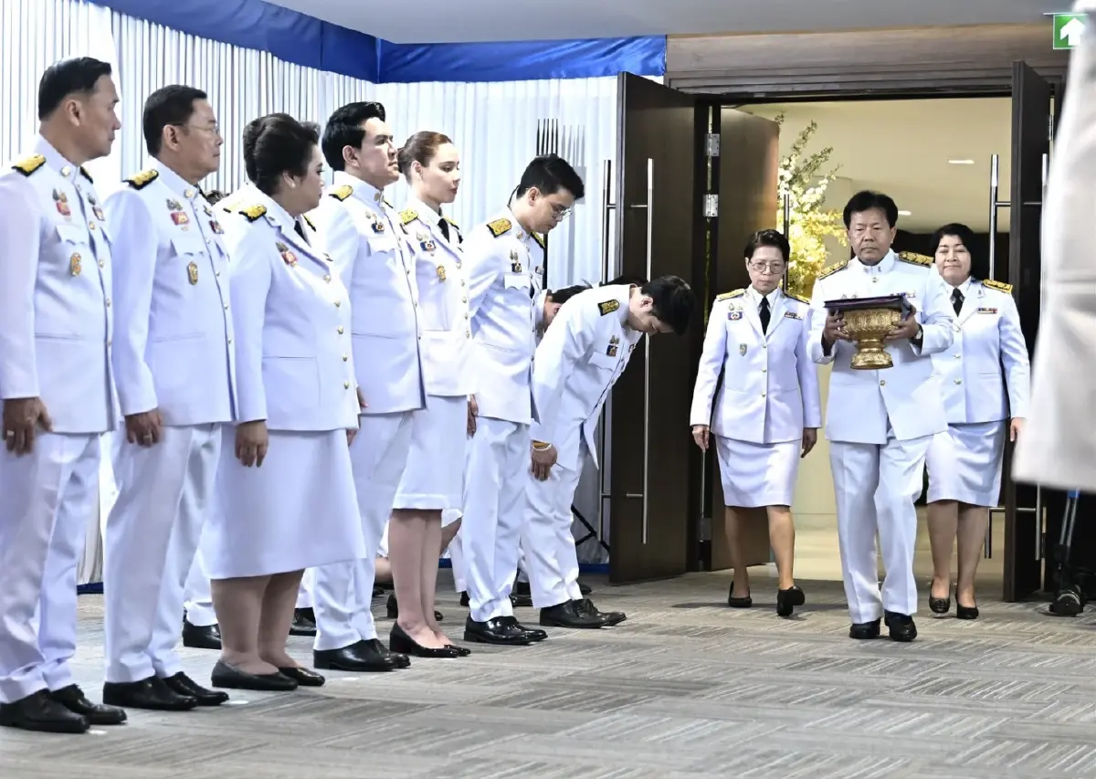 อัปเดต โผ ครม.อนุทิน '7 โควตาคนนอก' ทีมเศรษฐกิจ ผสมสายตรงการเมือง