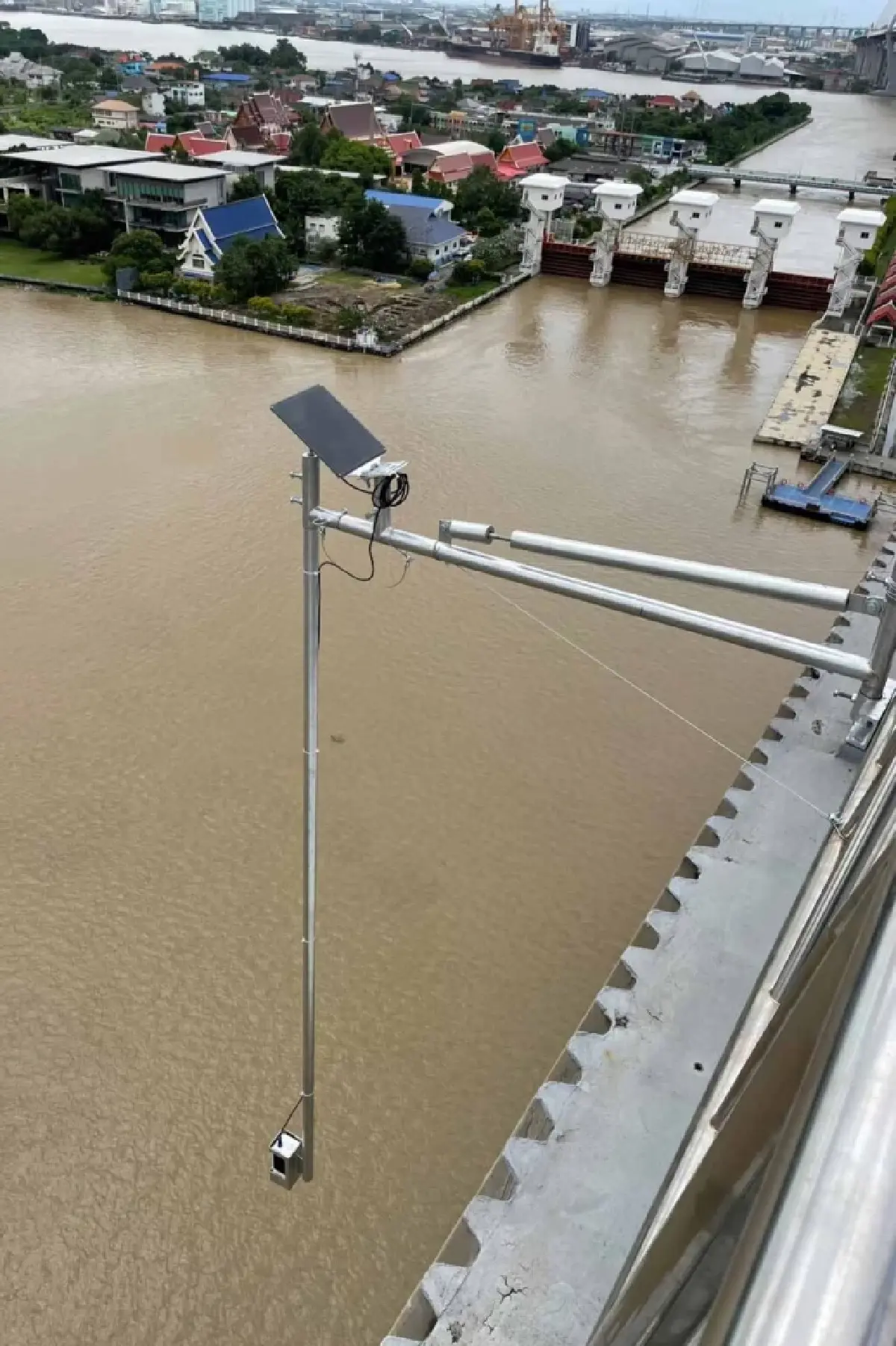 จุฬาฯ จับมือ The Ocean Cleanup ใช้กล้อง และ AI แก้ปัญหาขยะในแม่น้ำ