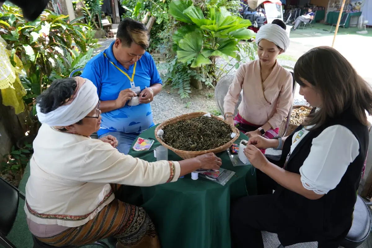 ไปกันคราฟต์! 'เที่ยวเชียงราย' ดินแดนศิลปะ ตามรอยศิลปินล้านนา