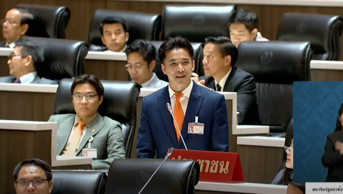 'พท.' ตัดขาด  'ปชน.' หลังพาดพิง 'รัฐบาลเก่า' ส่อฮั้วซอฟท์พาวเวอร์