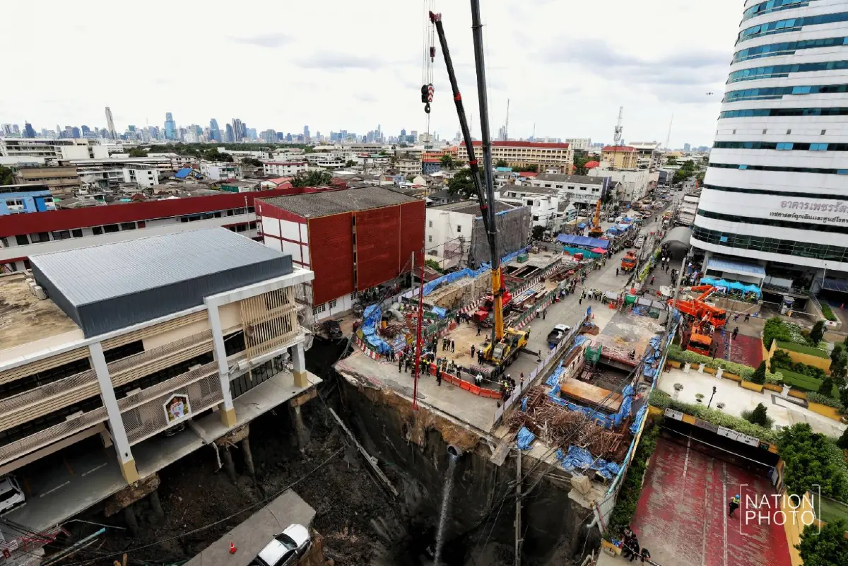 กระทบมาก น้ำไม่ไหล 31 พื้นที่ หยุดจ่ายน้ำ จากถนนทรุด รพ.วชิรพยาบาล