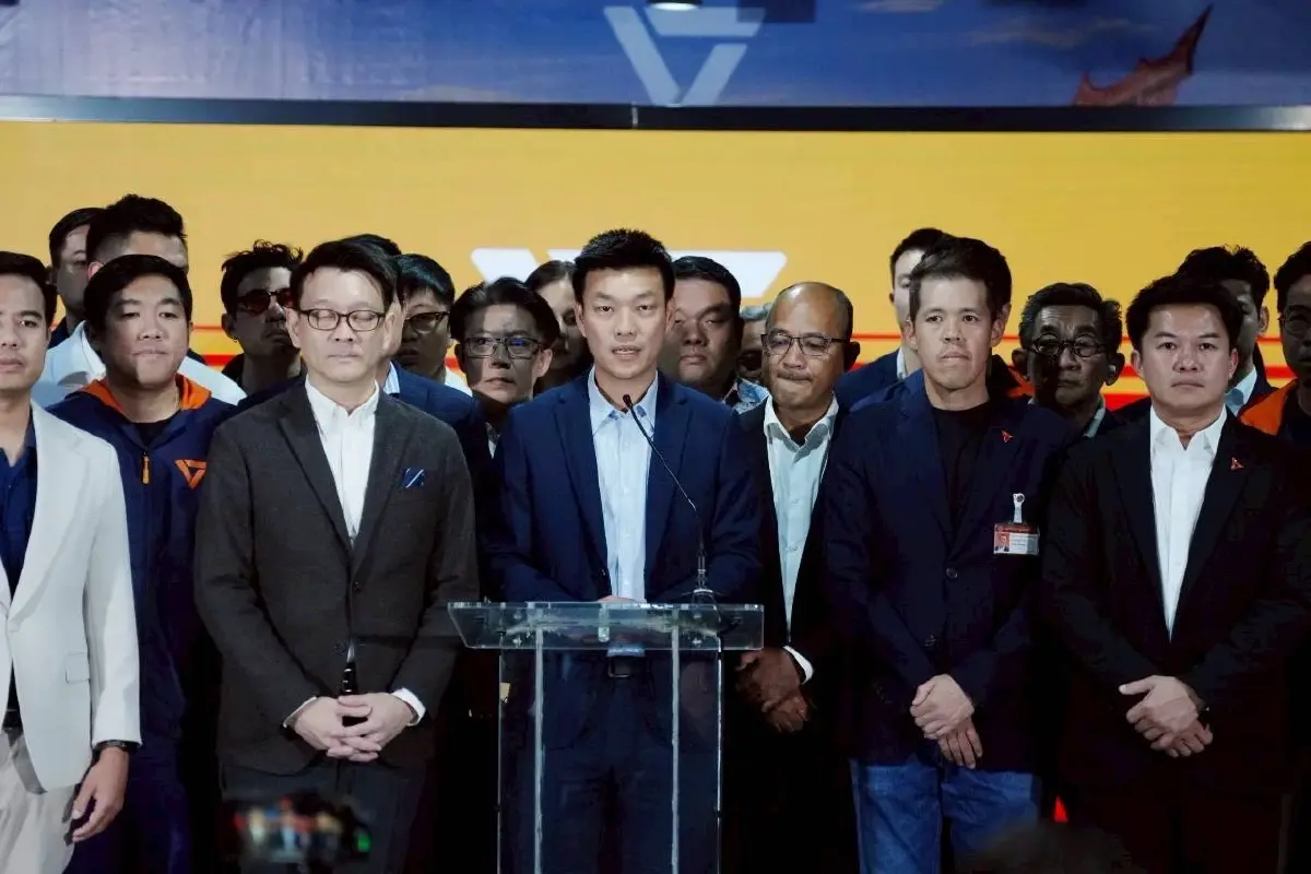 โจทย์ใหญ่พลิกฟื้น ‘พรรคเพื่อไทย’ ผู้นำพรรค นายกฯ ใหม่ ?