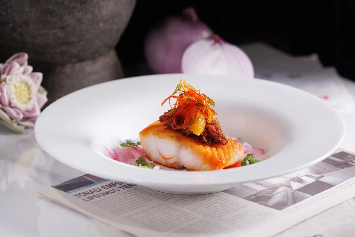 โฟร์แฮนด์ ดินเนอร์  ฉลอง 60 ปี ไทย-สิงคโปร์ ณ ห้องอาหารไทยศาลาทิพย์