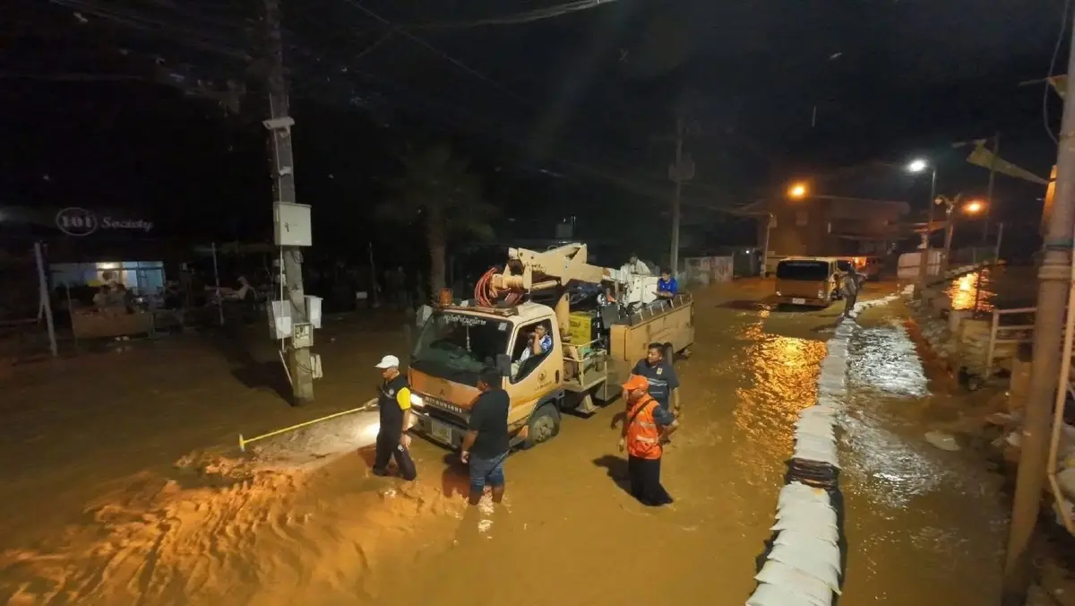 อัปเดตน้ำท่วม ล่าสุด 13 จังหวัด - หล่มสัก เพชรบูรณ์ เฝ้าระวังพิเศษ