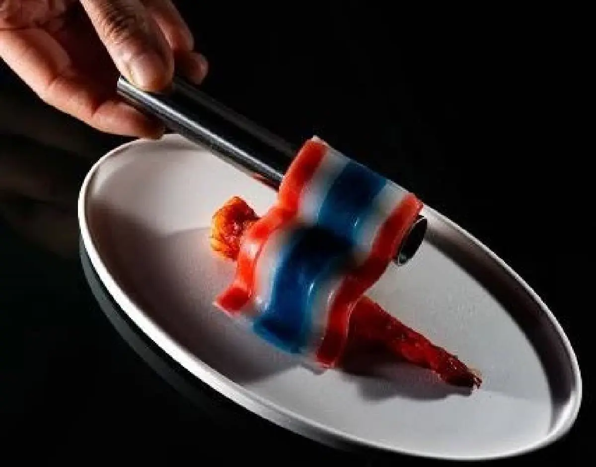 ‘ไอคอนสยาม’ จัดงาน  ICONSIAM x POTONG ชิมฝีมือ ‘เชฟแพม-พิชญา’