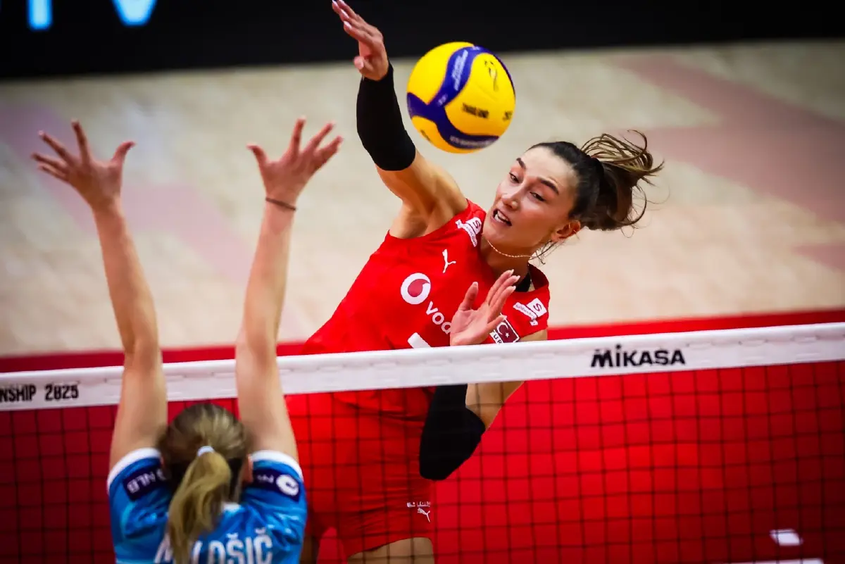 LIVE ดูวอลเลย์บอลสด 'สหรัฐอเมริกา พบ ตุรกี' วอลเลย์บอลหญิงชิงแชมป์โลก