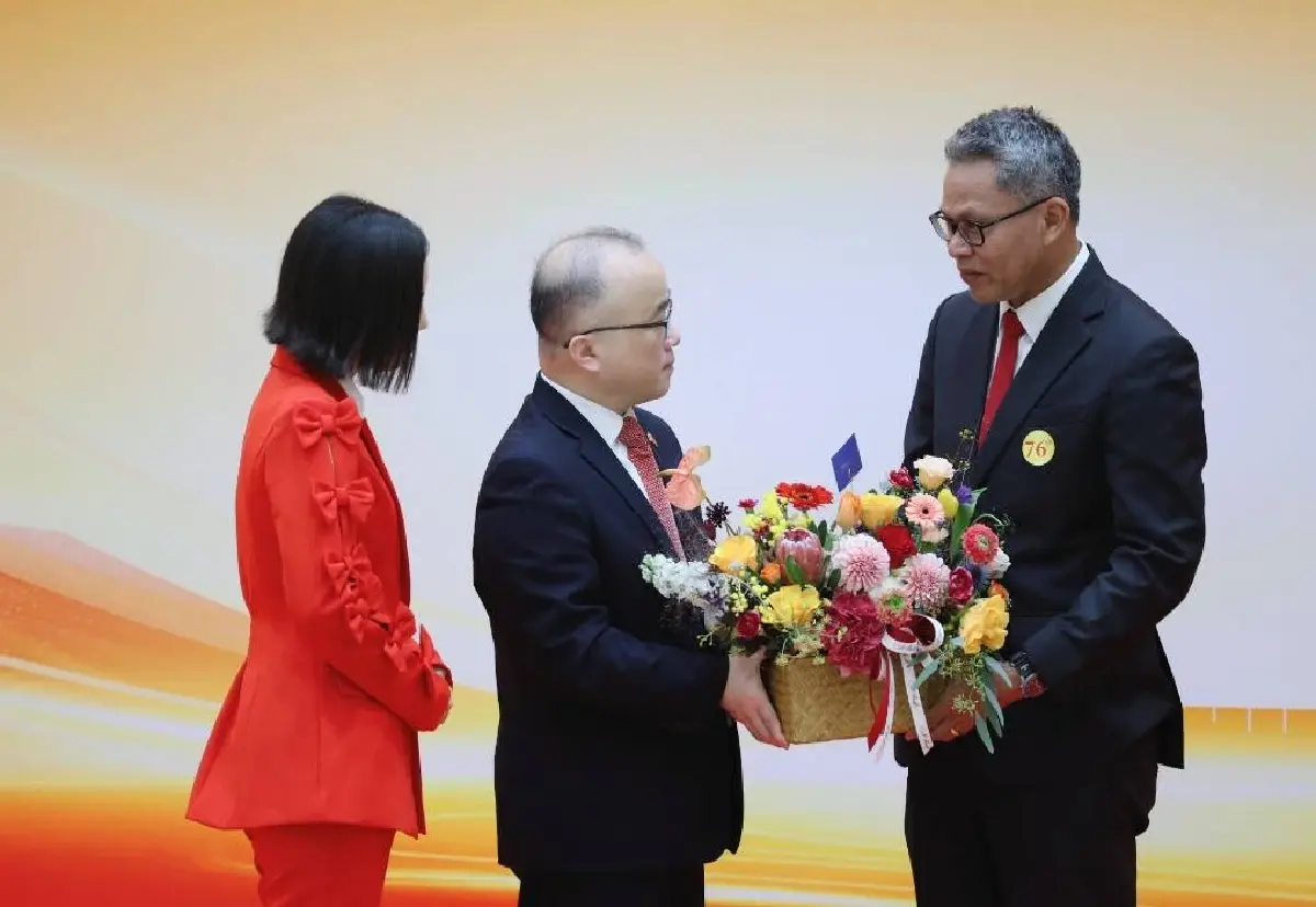 เนชั่น ร่วมฉลองครบรอบ 76 ปี สถาปนาสาธารณรัฐประชาชนจีน