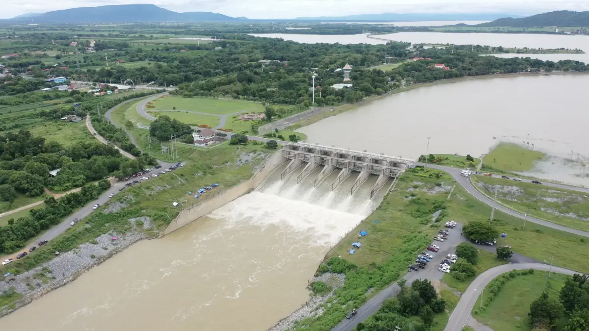 หนองฟ้า ทำหลายพื้นที่น้ำเพิ่มสูง ชป. เฝ้าระวังสถานการณ์ฯ พร้อมช่วยพื้นที่ประสบภัย