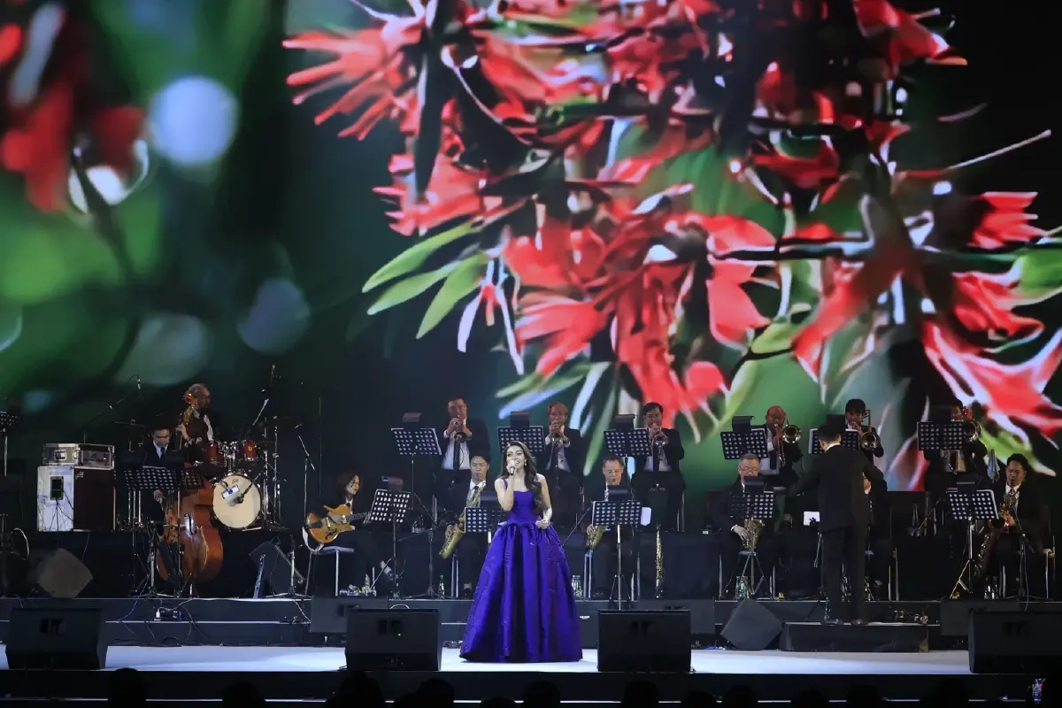 ROYAL JAZZ FOR CHAIPATTANA FOUNDATION VOLUME 2 รายได้ทั้งหมดมอบให้มูลนิธิชัยพัฒนา