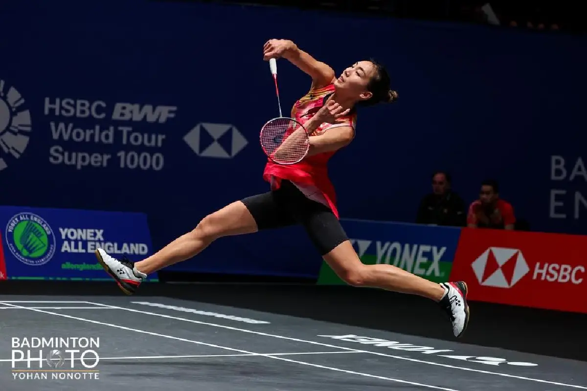 ถ่ายทอดสดแบดมินตัน 'ครีม บุศนันทน์ พบ มิเชล ลี' China Masters 2025