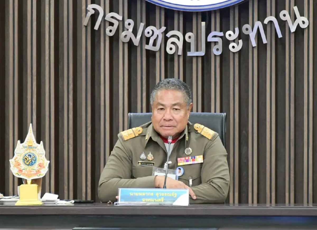 รับมือวิกฤต! องคมนตรี นำทีมถกแผนสู้ภัยน้ำท่วมใหญ่ลุ่มเจ้าพระยา