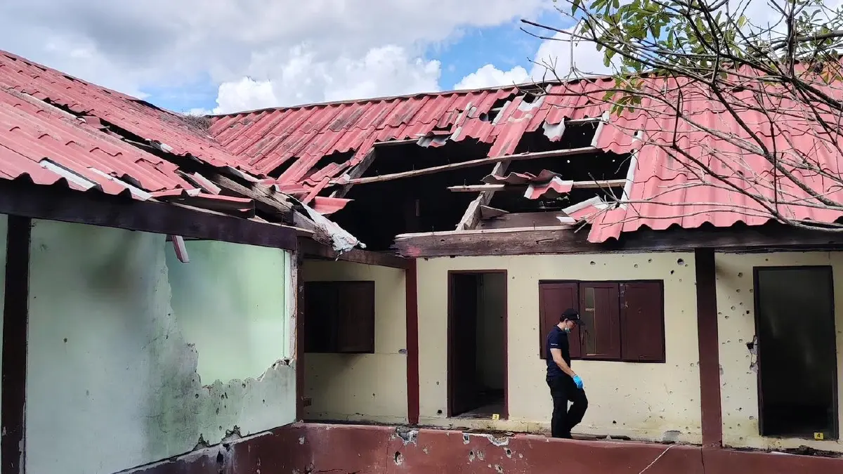 ทบ. เปิดภาพความเสียหาย ปราสาทตาเมือนธม เหตุสู้รบชายแดนไทย-กัมพูชา