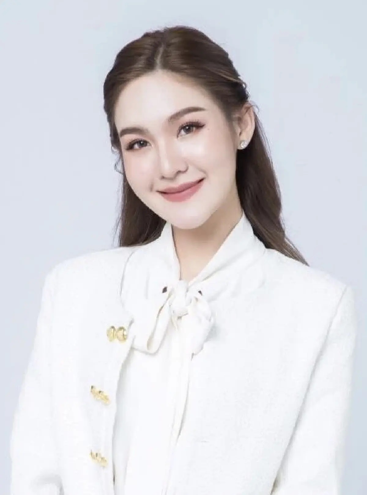 'อีสาน' วันนี้ไม่มีเจ้าของ 'ธรรมนัส' เปิดตัว 'กุ่ย กล้าธรรม'