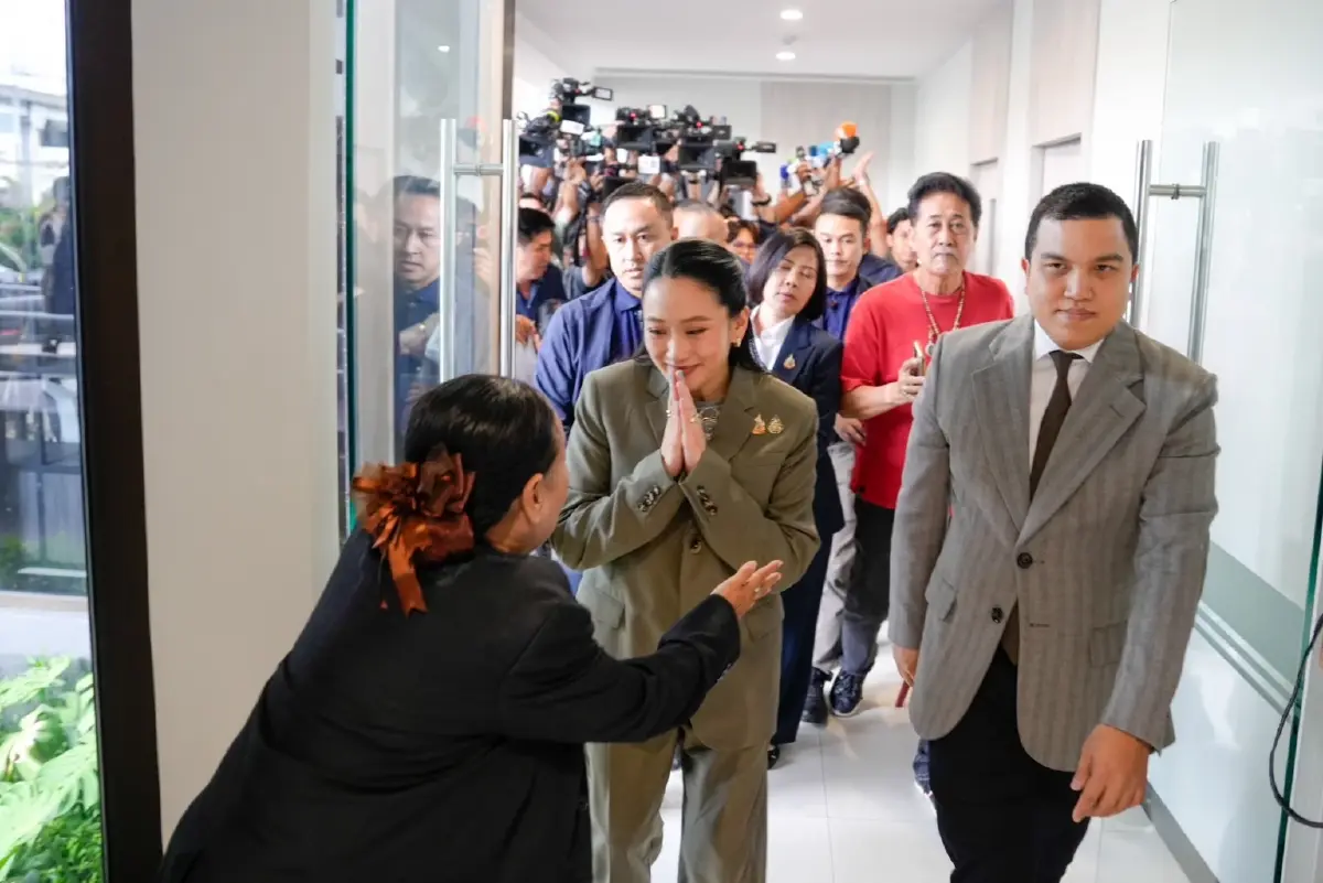 ‘แพทองธาร’ แจง สส. ‘ทักษิณ’ถูกจำคุกลดข้อครหา ผนึกพท.สู้เลือกตั้ง