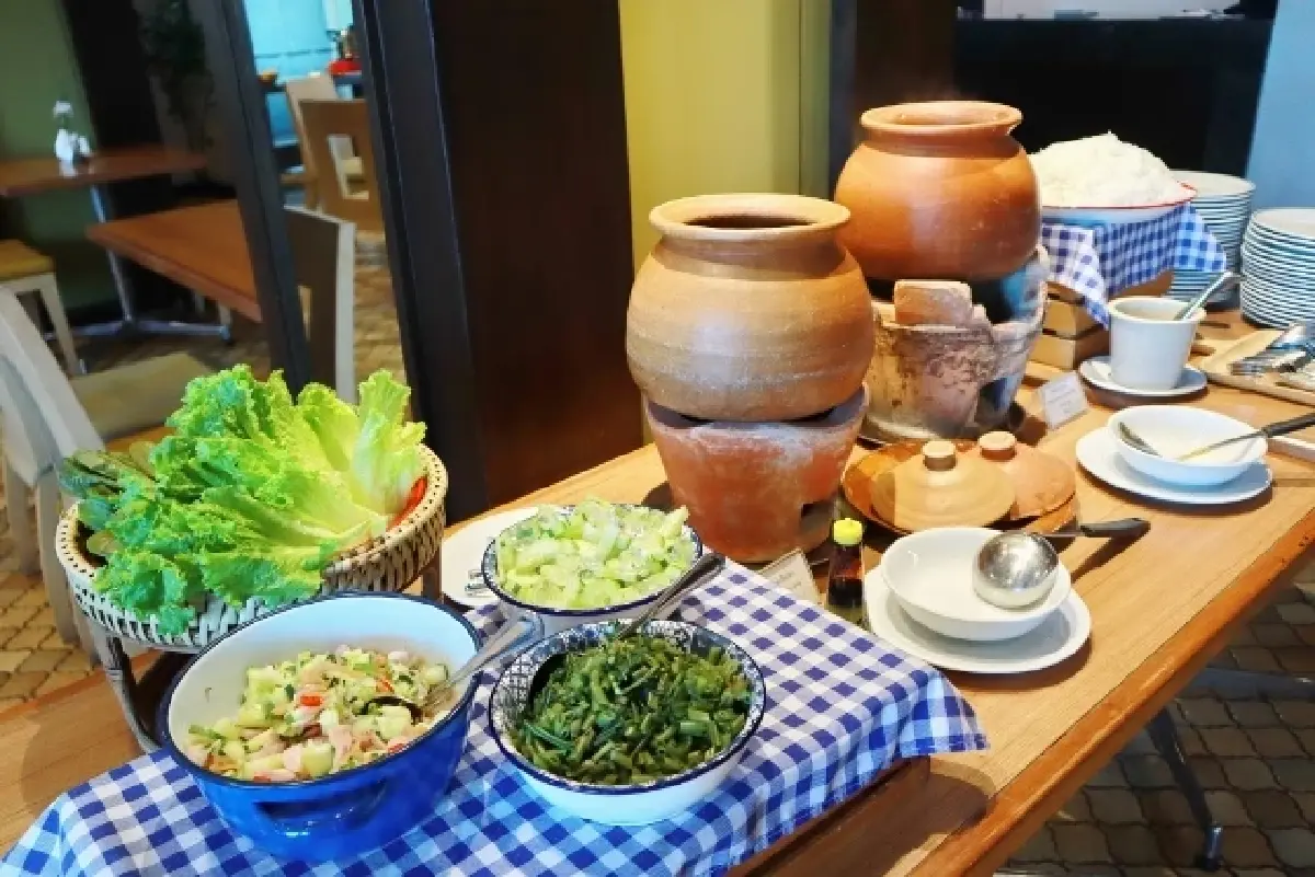 ‘บุฟเฟ่ต์’ข้าวต้ม ‘ครัวเมอร์ลิน’ สุดคุ้มในราคา 249 บาท