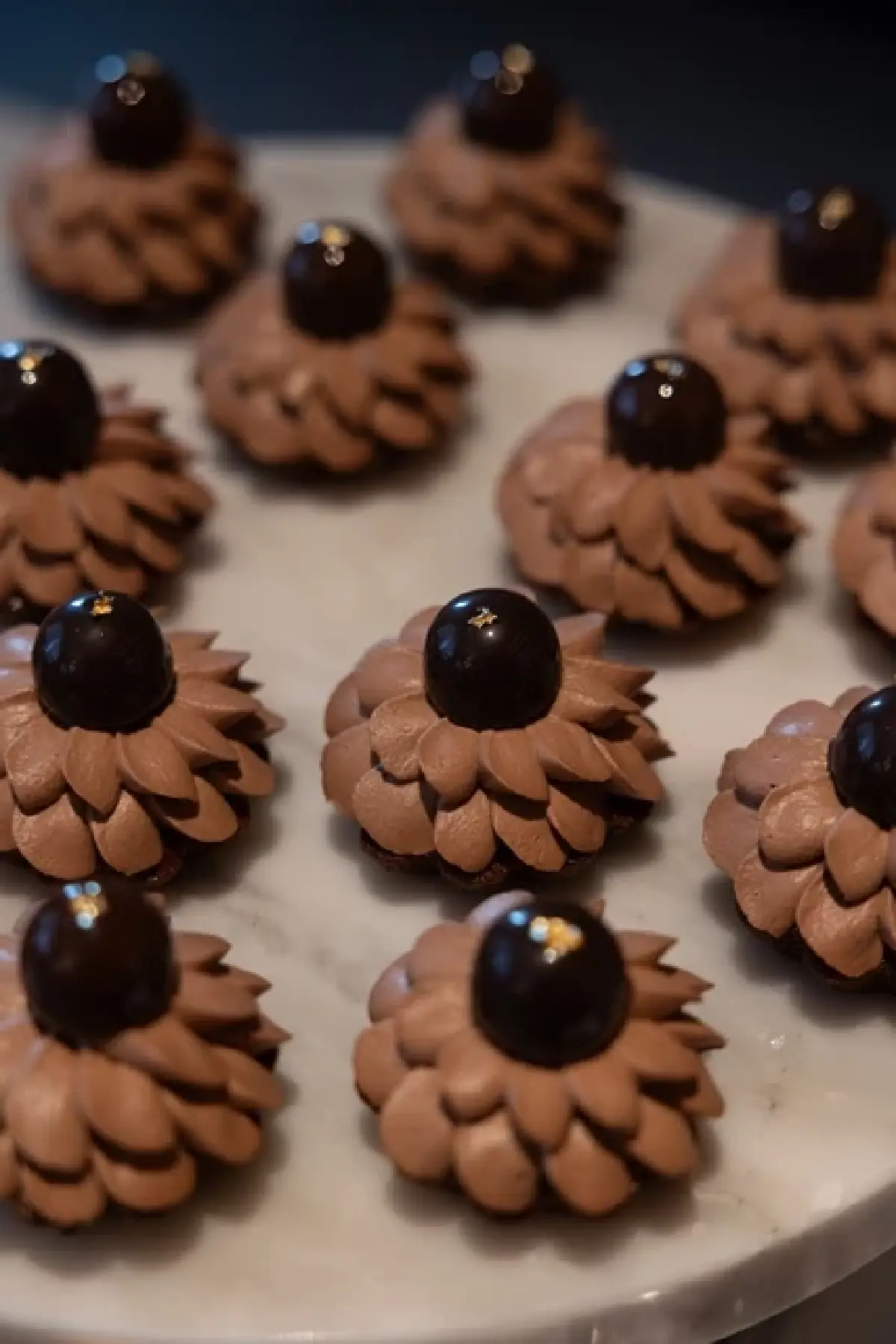 ‘ชิมช็อกโกแลต’ Afternoon Tea ใน Luxury Dining Series 2025