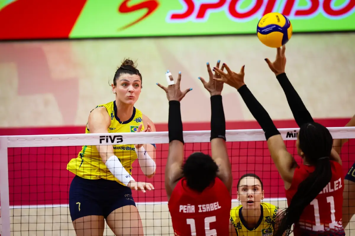 ดูสด ถ่ายทอดสดวอลเลย์บอลหญิง 'บราซิล พบ ฝรั่งเศส' ชิงแชมป์โลก 2025