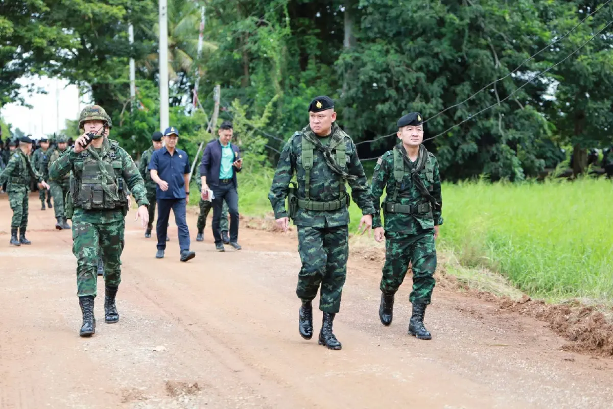กกล.บูรพา  เกาะติด บ้านหนองจาน ด้าน 'ผู้ว่าฯสระแก้ว' ประกาศเอาจริงหลัง 10 ต.ค.
