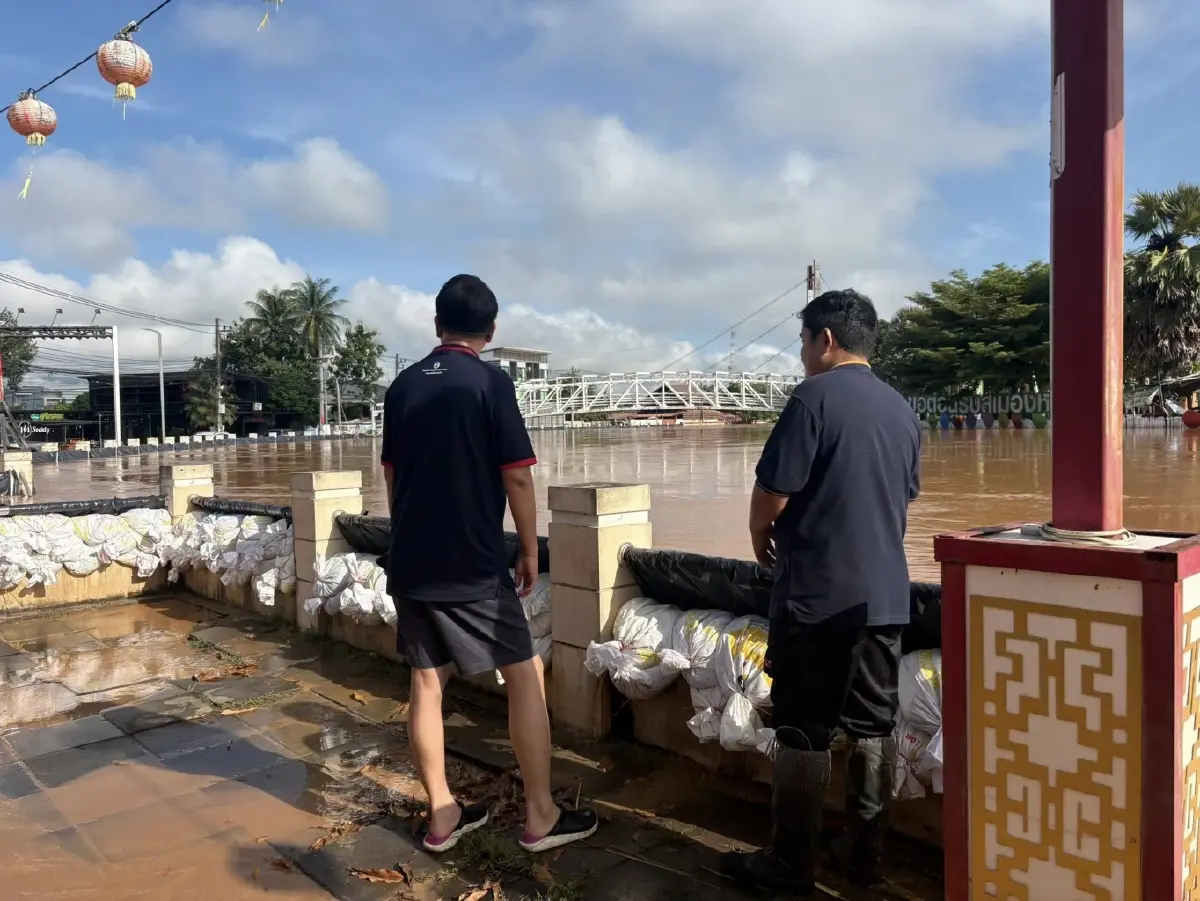 น้ำท่วมหล่มสักวิกฤต แม่น้ำป่าสักล้นตลิ่งแล้ว ยกของหนีน้ำด่วน