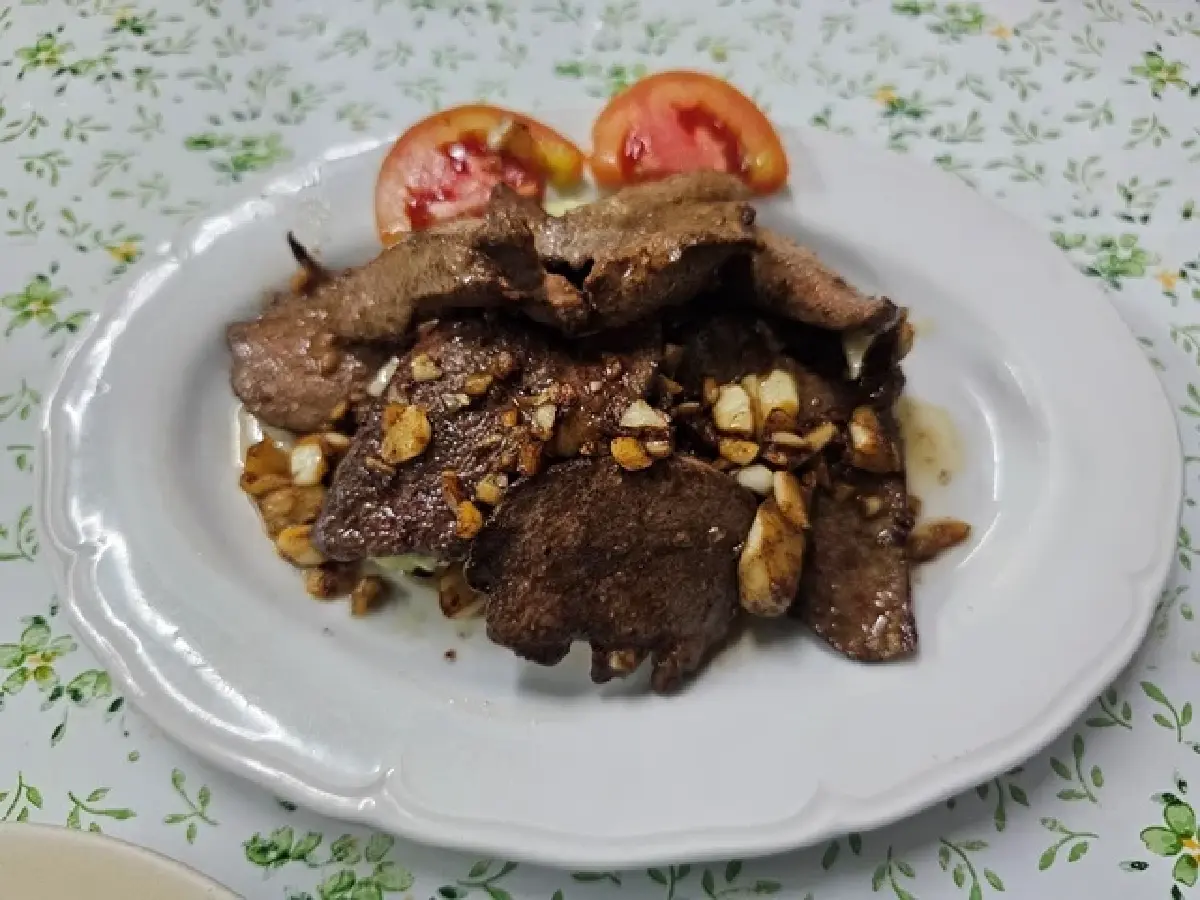 ‘ท่งหลี’ ร้านอาหารจีนไหหลำ สไตล์กุ๊กช็อป อร่อยใน ‘ตำนาน 70 ปี’