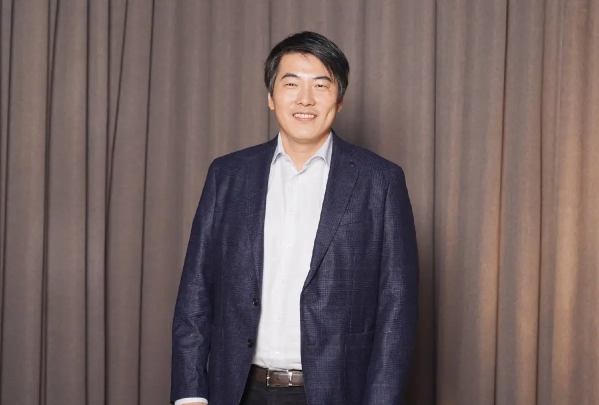 วันนี้ใส่เสื้อสีอะไรดี? เรื่องสุดฮิตคนไทยถาม AI ผู้บริหาร OpenAI เผยยอดใช้เอไอในไทยพุ่ง