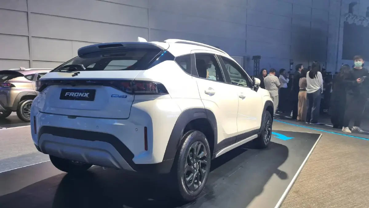 เปิดราคา Suzuki FRONX นำเข้าอินโดนีเซีย เริ่มต้น 689,000 บาท