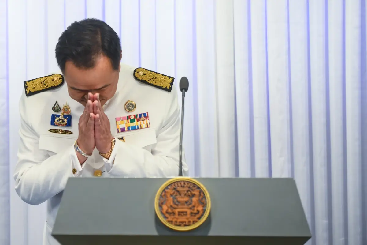 ‘รัฐพันลึก’ บีบ ‘ชินวัตร’ วางมือ หมดโปรฯ พท.ตั๋วใบใหม่ ‘ภูมิใจไทย’