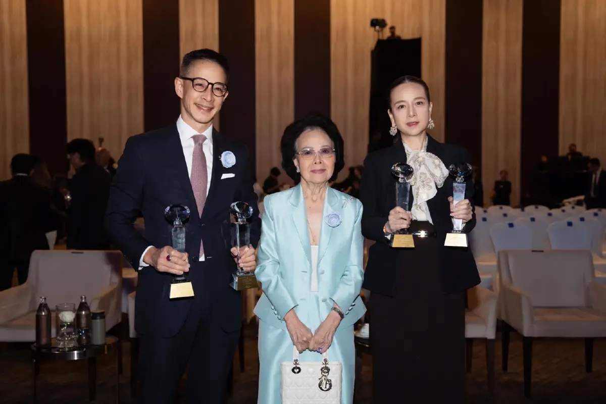 มาดามแป้ง นำทัพ เมืองไทยประกันภัย คว้ารางวัลเกียรติยศสูงสุด จาก คปภ.