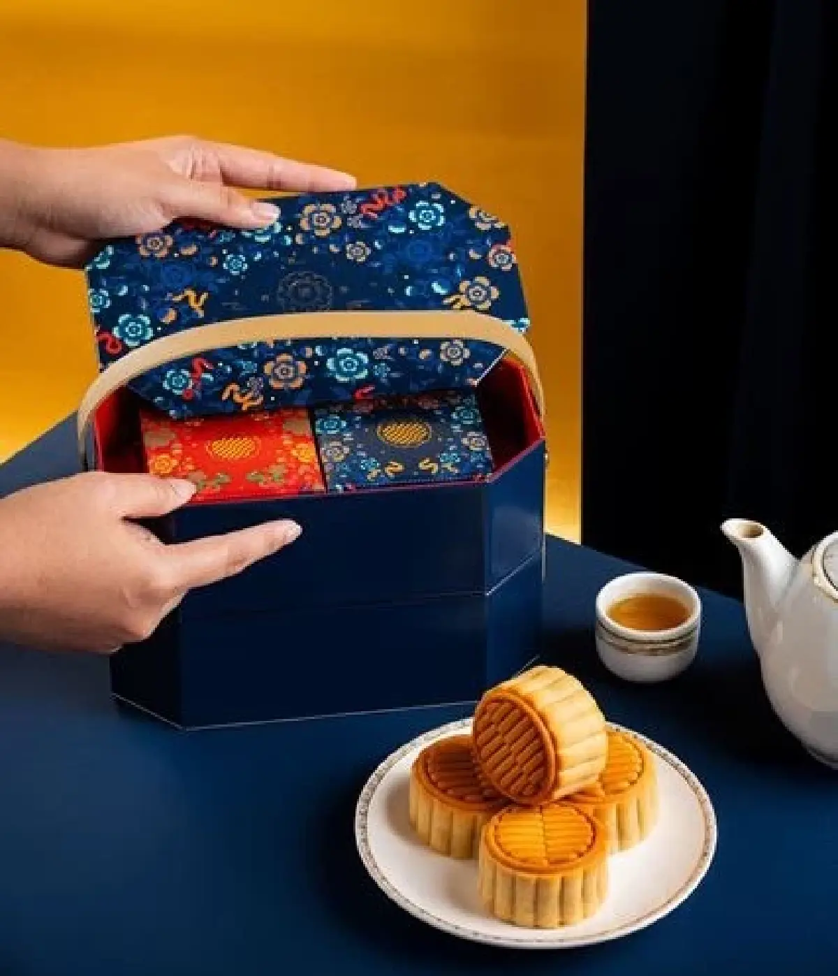 ‘20 แบรนด์’ ขนมไหว้พระจันทร์ 2025 ที่ไหน กล่องสวย ขนมอร่อย