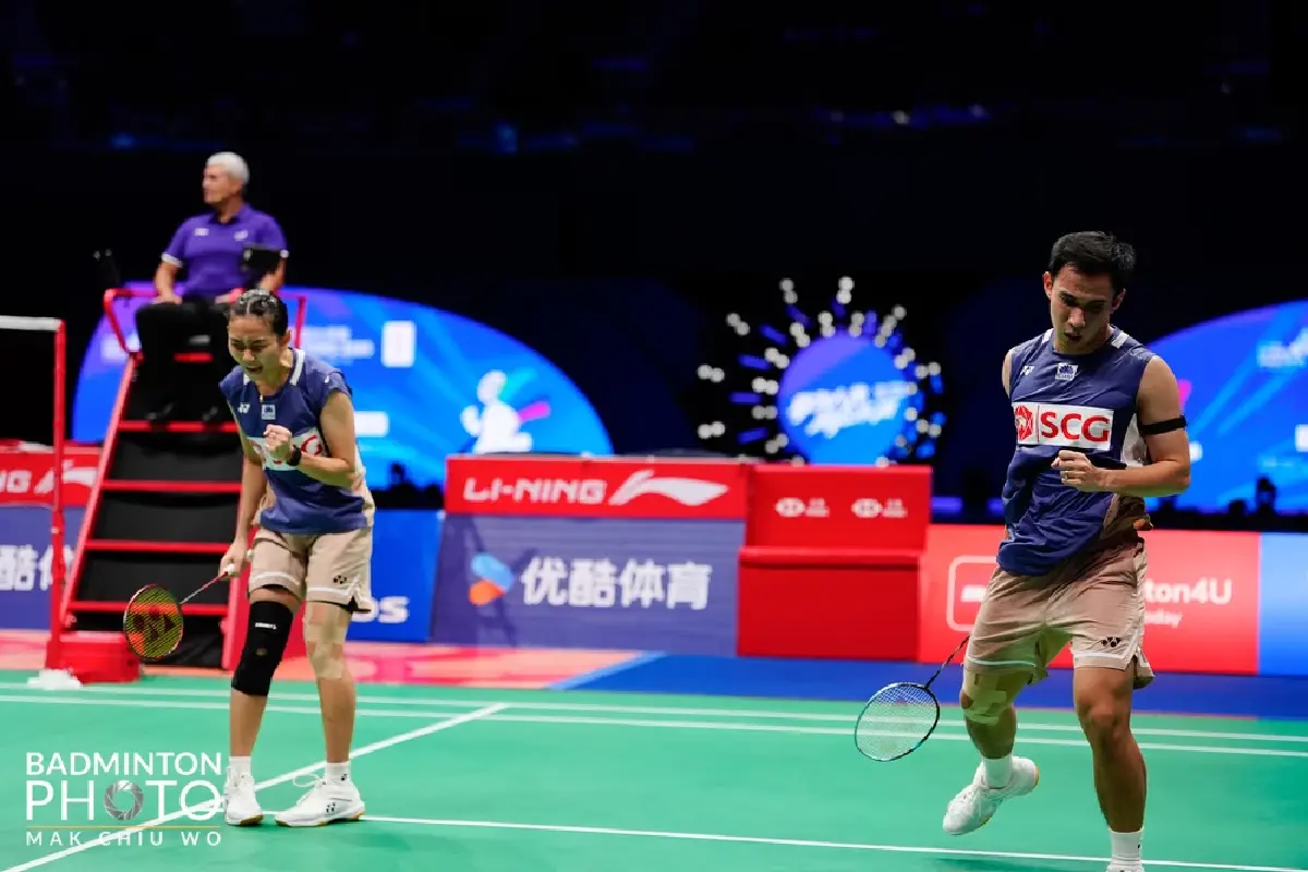 'บาส-เฟม' โค่นเจ้าถิ่นจีน เข้าชิง China Masters 2025 ลุ้นแชมป์ที่ 6