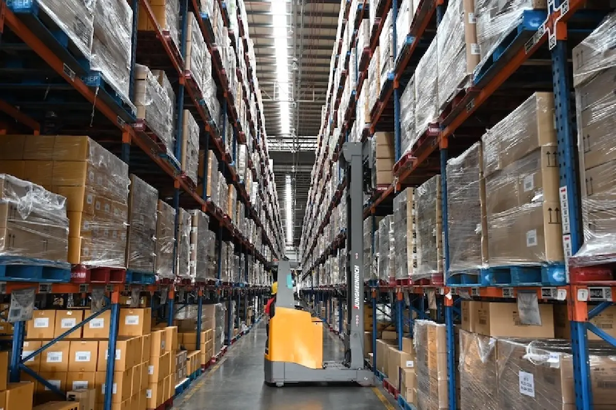 ‘สินค้าจำเป็นแผ่ว’ ดีเคเอสเอช ลั่นปีแห่งความท้าทาย ย้ำไทยฐานสำคัญของโลก