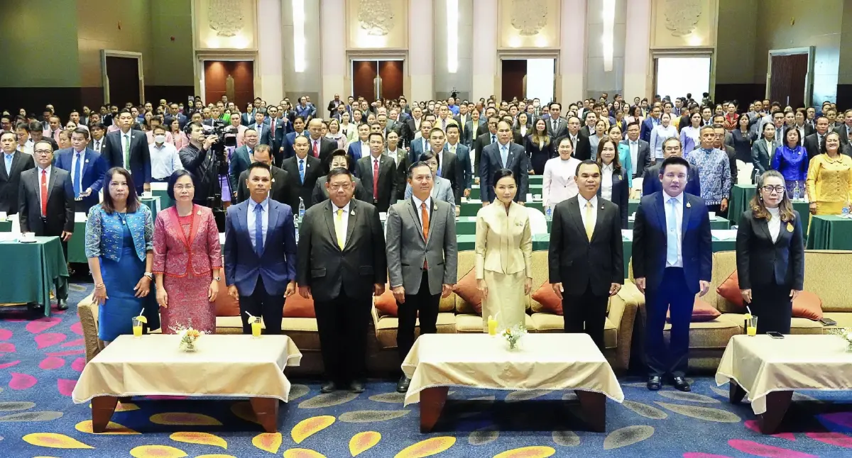 สพฐ.ประชุม 245 ผอ.สพท.ทั่วประเทศกำชับภารกิจด่วน 4 เดือน