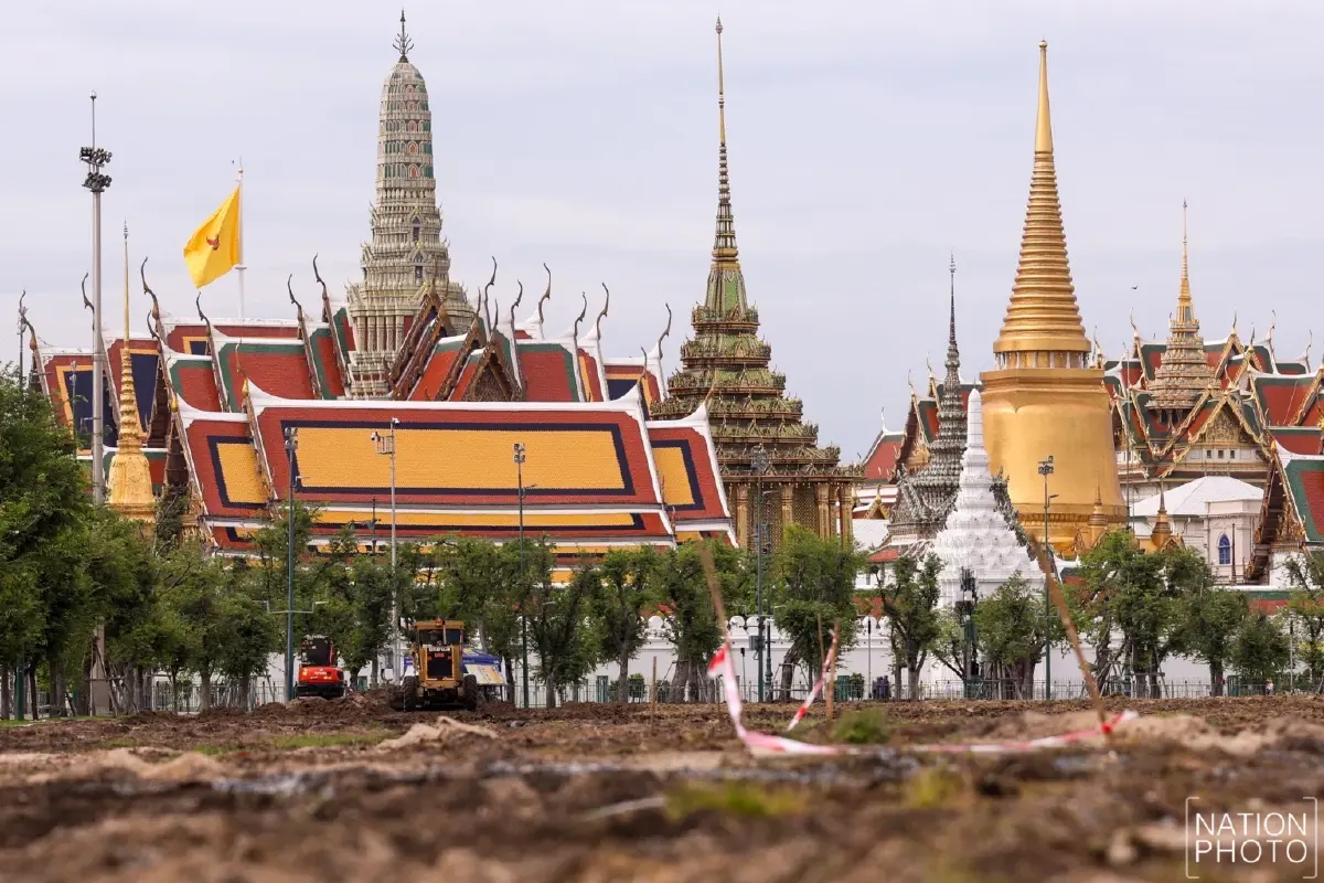 ‘กทม.’ แจง ปรับปรุงสนามหลวงตามแผน ปรับภูมิทัศน์ เพิ่มไฟส่องสว่าง