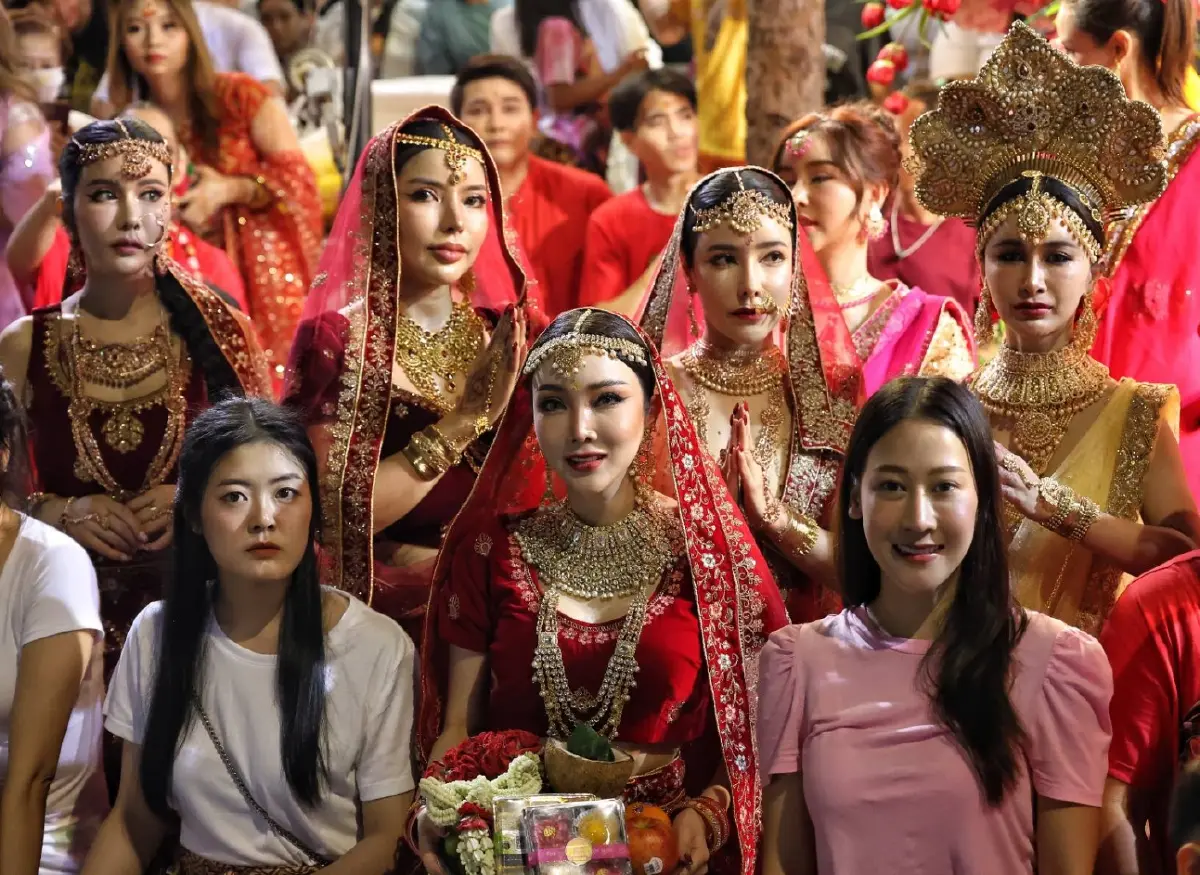 เช็กเส้นทาง ปิดถนน งานใหญ่ พิธีนวราตรี 2568 แห่ประเพณี วัดแขก สีลม