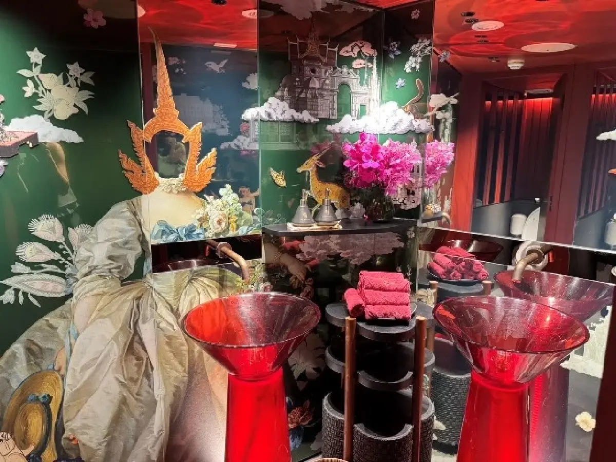 ‘เรืออัปสรา’ ชมสายน้ำเจ้าพระยา ชิม ‘อาหารไทยร่วมสมัย’