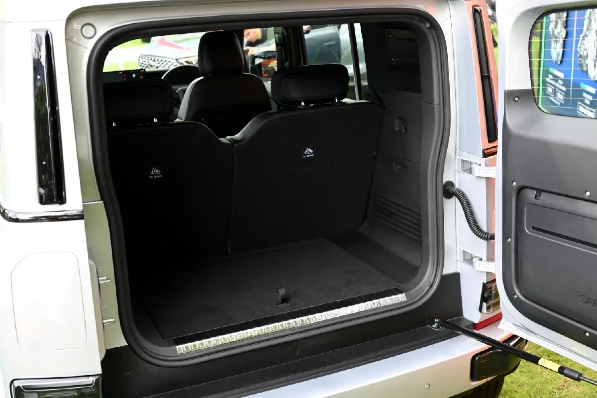 เชอรี ยันไม่เล่นเกมราคา 'CHERY V23 - TIGGO8 CSH' 2 รุ่นแรก บุกตลาดไทย