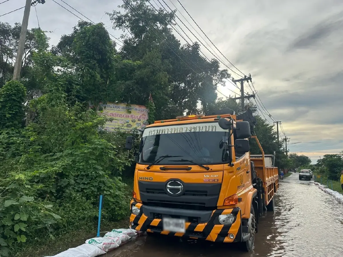 เช็กน้ำท่วมอุบลฯ - น้ำป่าระยอง เร่งกู้เส้นทางวิกฤต 52 สายทั่วไทย