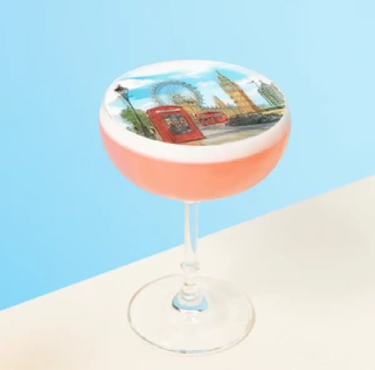 จิบน้ำชายามบ่าย  ‘มนต์เสน่ห์แห่งลอนดอน’ ที่ โรงแรมคอนราด กรุงเทพ