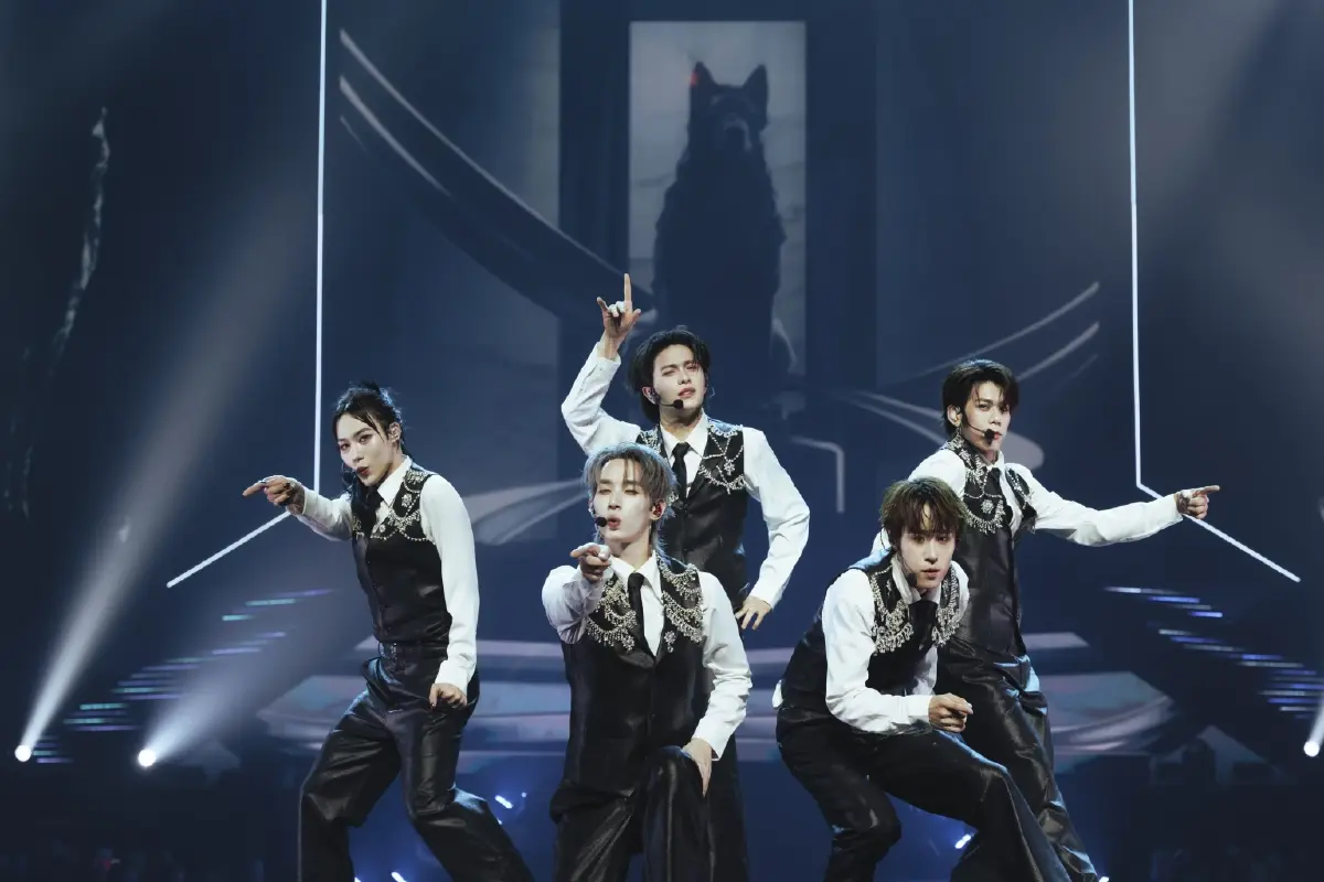 ‘LYKN’ จัดคอนเสิร์ตใหญ่ ติดเทรนด์อันดับ 1 โลก สองวันติด