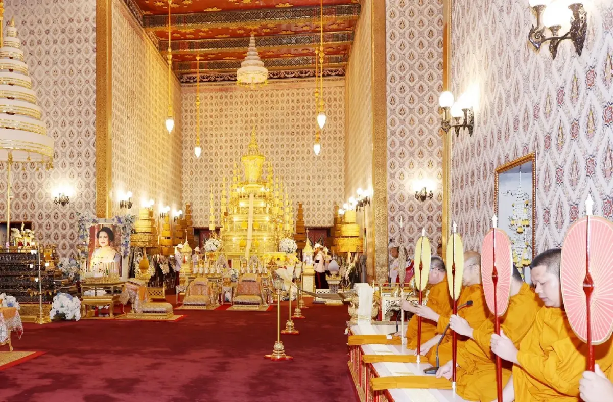 พระโกศทองใหญ่: พระเกียรติยศสูงสุด “สมเด็จพระพันปีหลวง” ครั้งแรกในประวัติศาสตร์ไทย