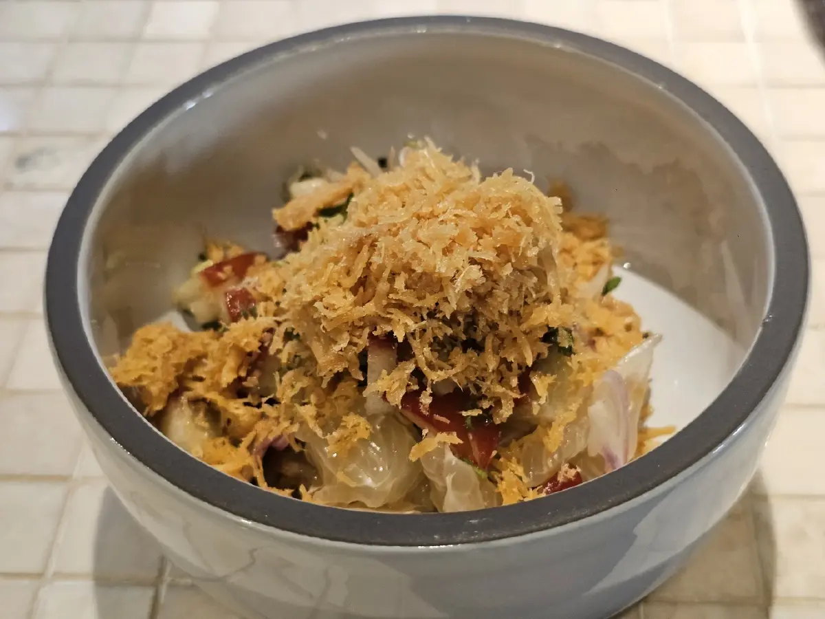 ‘เชฟกบ-กิตติธัช’ แห่ง ‘ร้านอาณาเขต’ เสิร์ฟ อาหารไทย ‘ไม่ไทยไม่ทำ’