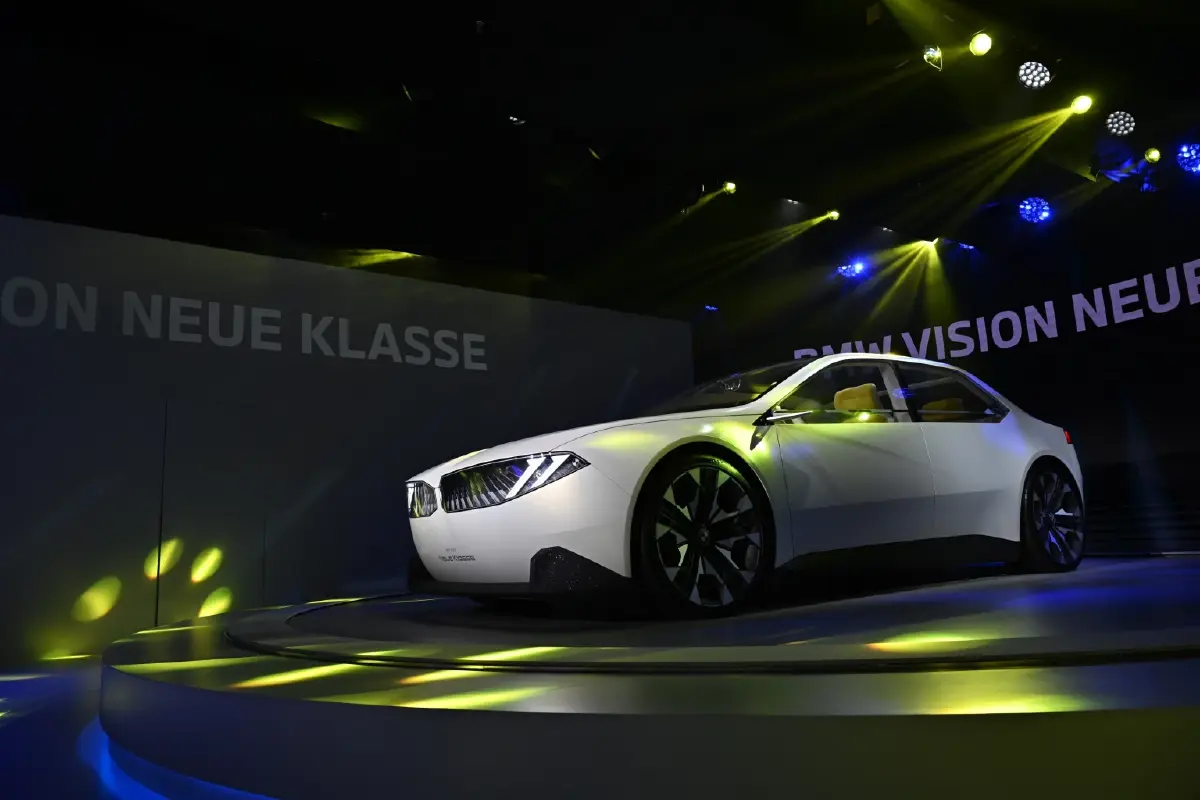 BMW Vision Neue Klasse ฉายภาพอนาคต บีเอ็มดับเบิลยู ยุคใหม่ 