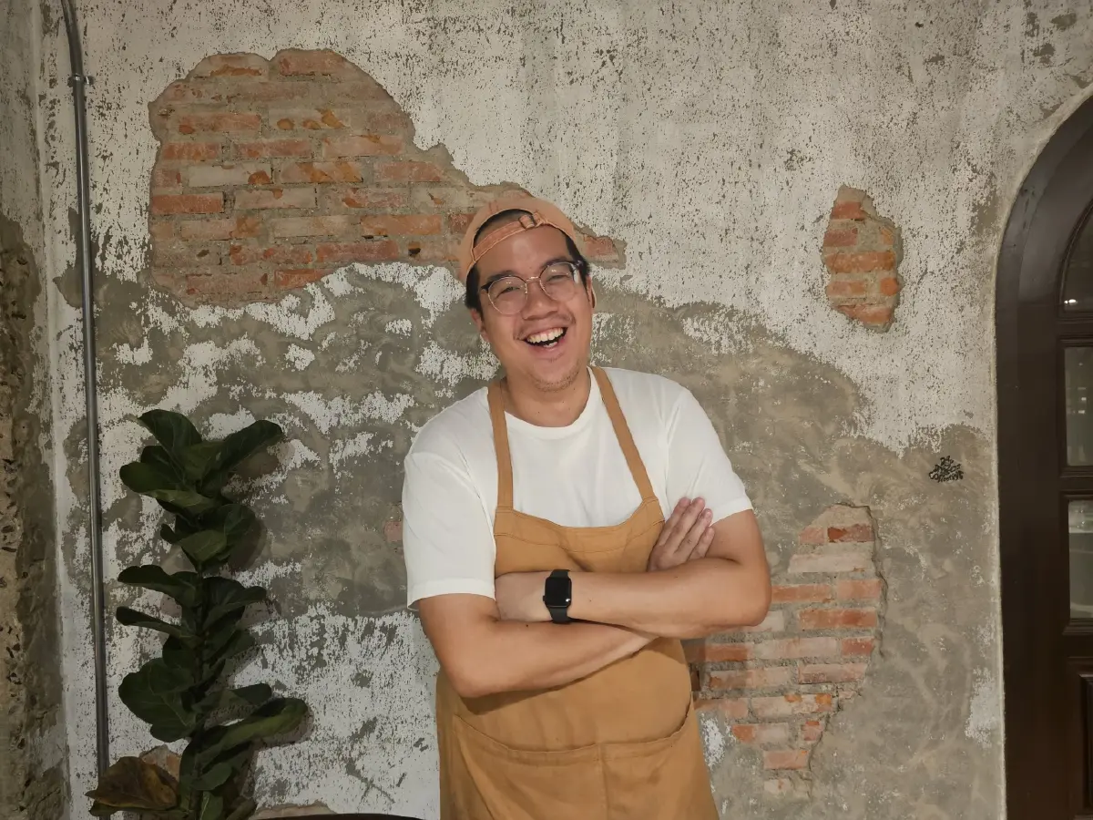 ‘เชฟกบ-กิตติธัช’ แห่ง ‘ร้านอาณาเขต’ เสิร์ฟ อาหารไทย ‘ไม่ไทยไม่ทำ’