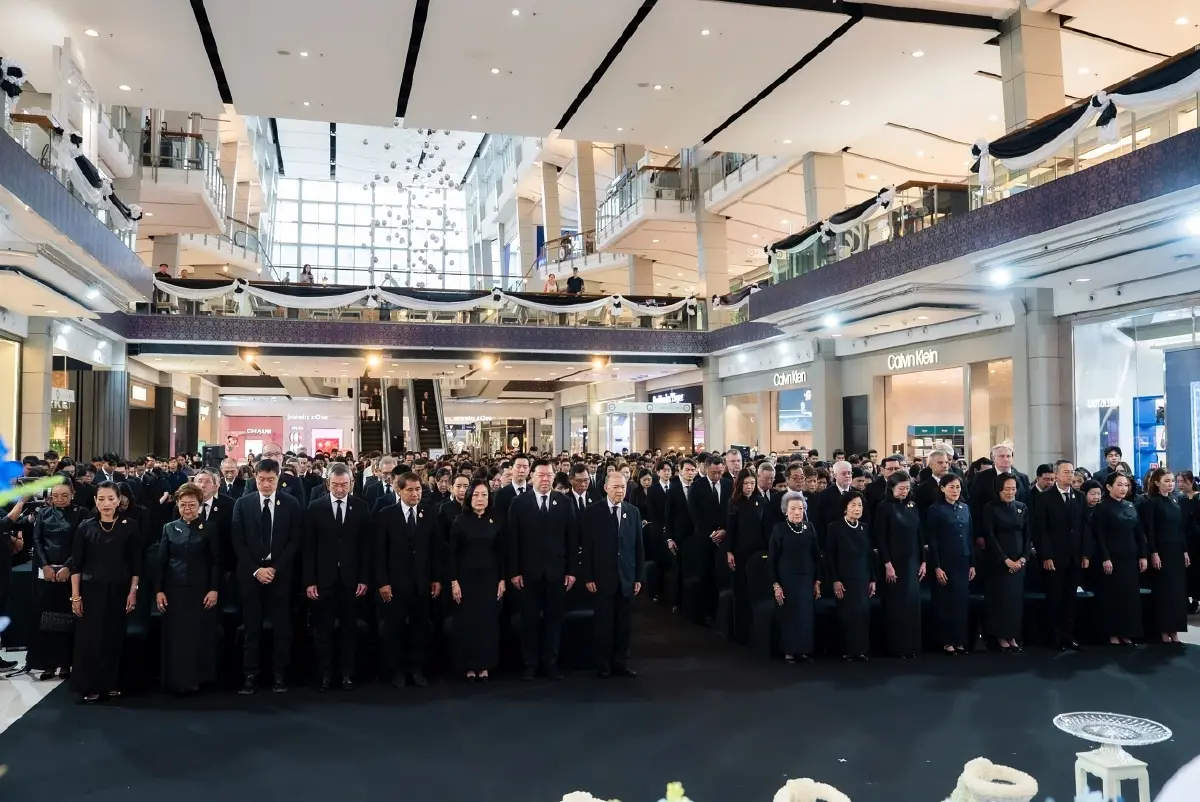 กลุ่มเซ็นทรัลและบริษัทในเครือ ร่วมถวายความอาลัย “สมเด็จพระพันปีหลวง”