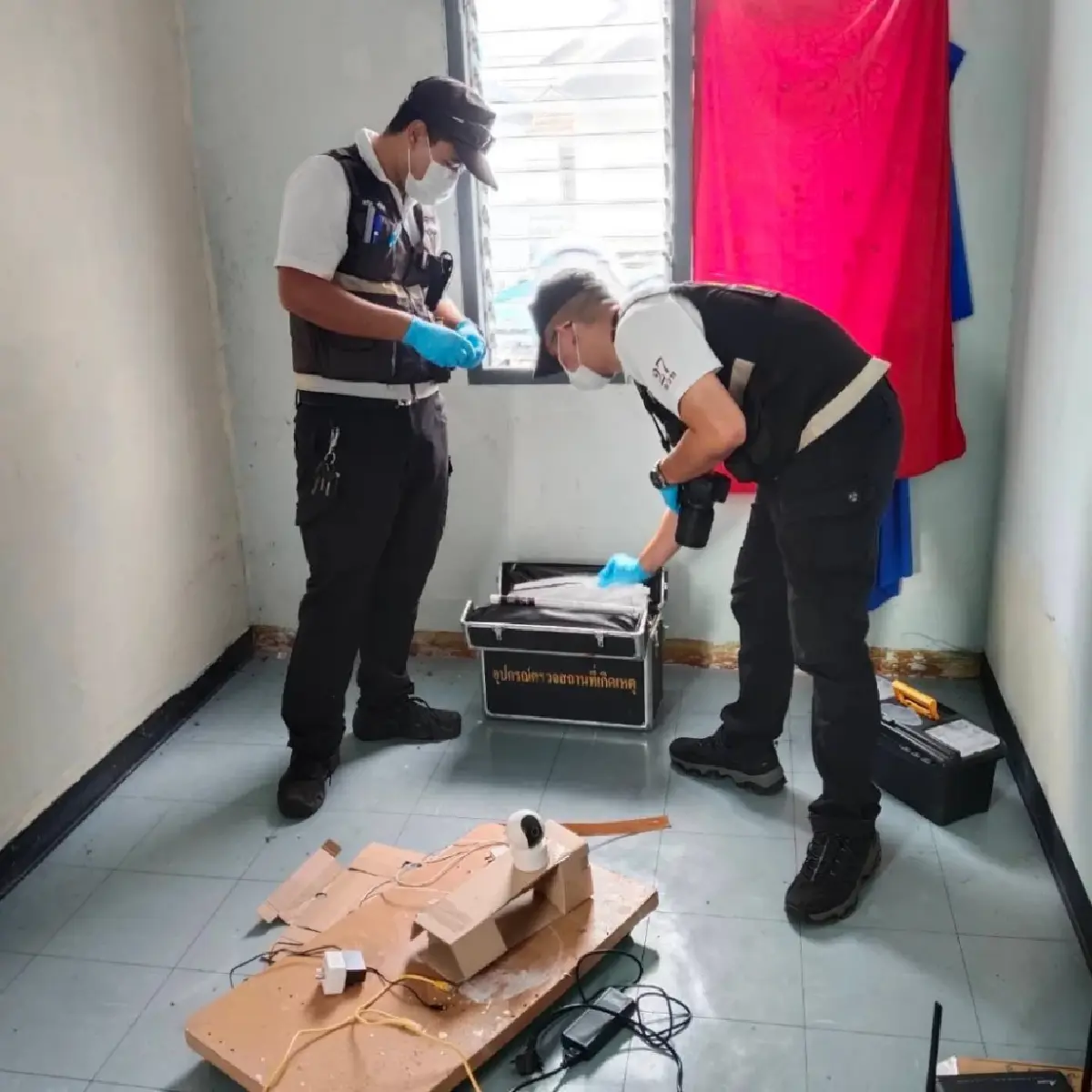 บุกทลายฐานซิมบ็อกซ์ แก๊งคอลเซ็นเตอร์กลางเมืองสระแก้ว ล่าตัวการ