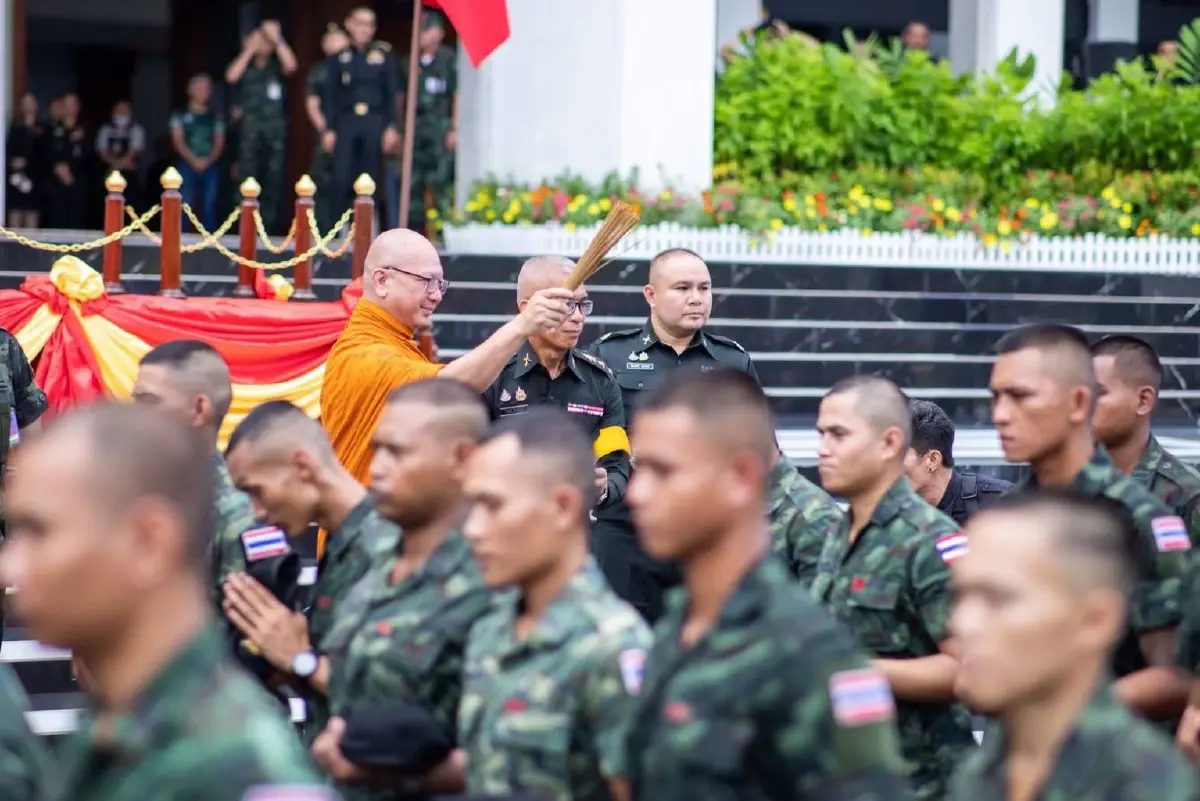 'มทภ.1' ส่ง ทหาร 800 นาย ในนาม ฉก.นราธิวาส ภารกิจ ดับไฟใต้