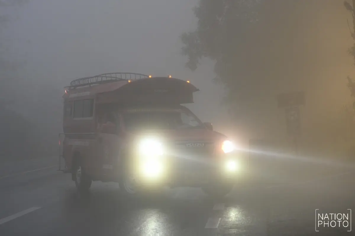 ดอยอินทนนท์ คึกคัก นักท่องเที่ยวแห่รับลมหนาวแรก อุณหภูมิดิ่ง 11 องศาฯ